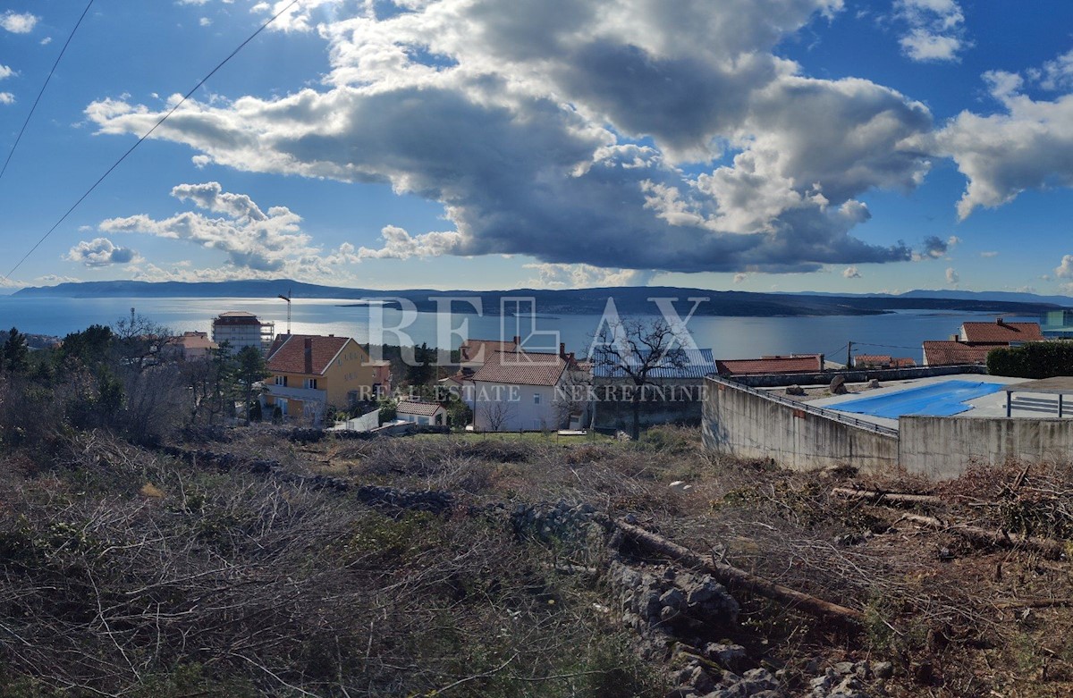 CRIKVENICA - Ampio terreno edificabile con vista panoramica