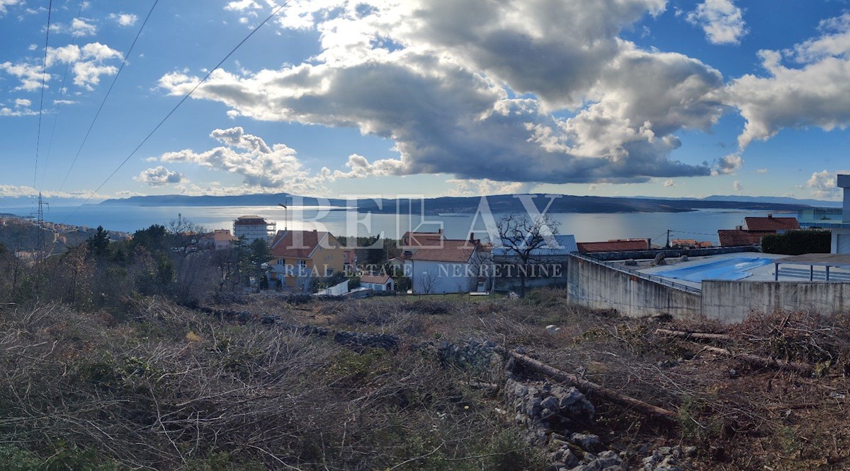 CRIKVENICA - Ampio terreno edificabile con vista panoramica