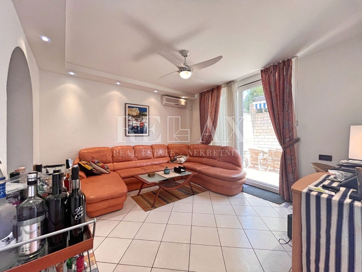 Selce - appartamento con ampio giardino e barbecue