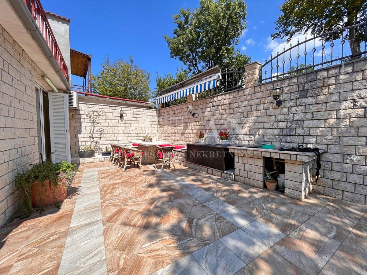 Selce - appartamento con ampio giardino e barbecue