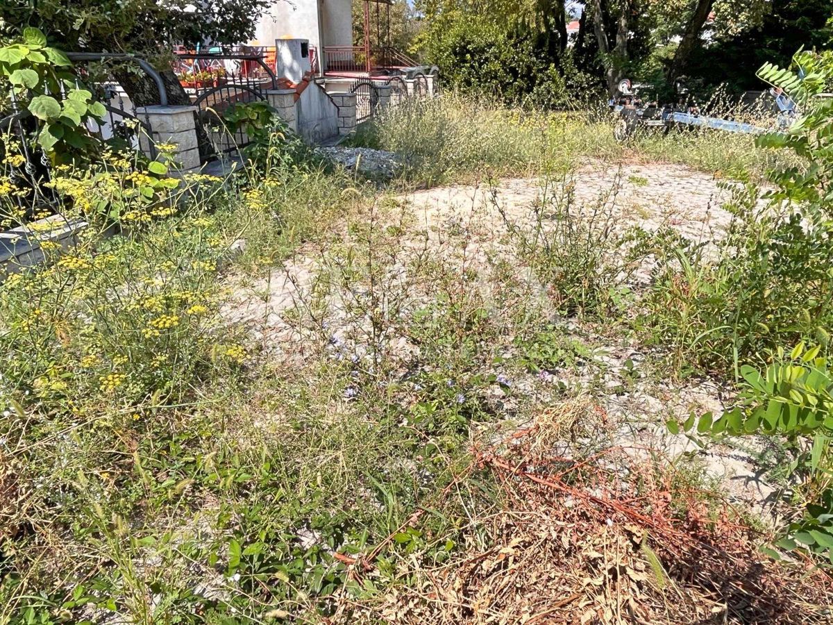 Selce - appartamento con ampio giardino e barbecue