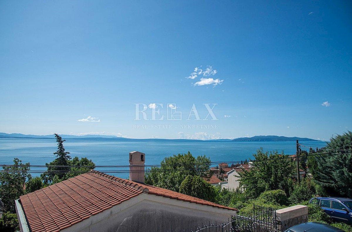 Lussuoso appartamento a Opatija con vista sul mare