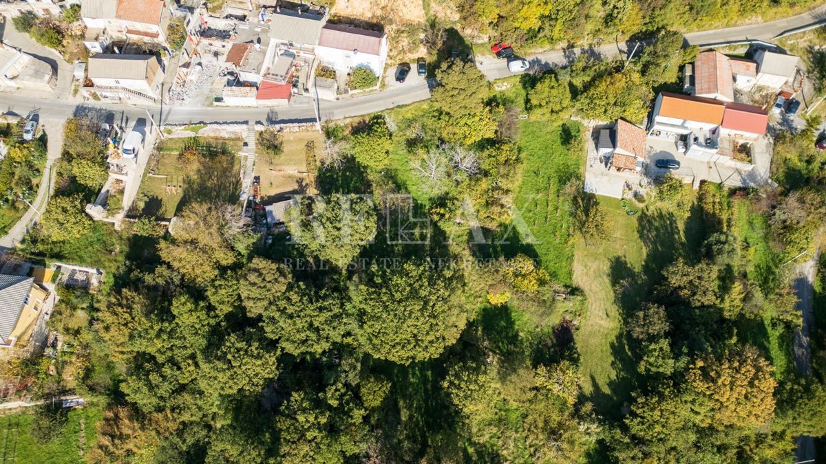 Bribir - terreno edificabile con vista mare