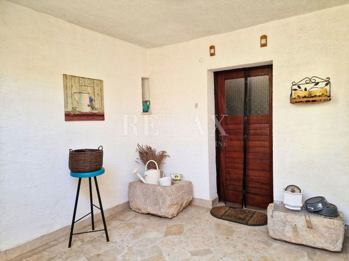 Selce - casa con 2 appartamenti, a 350 m dal mare