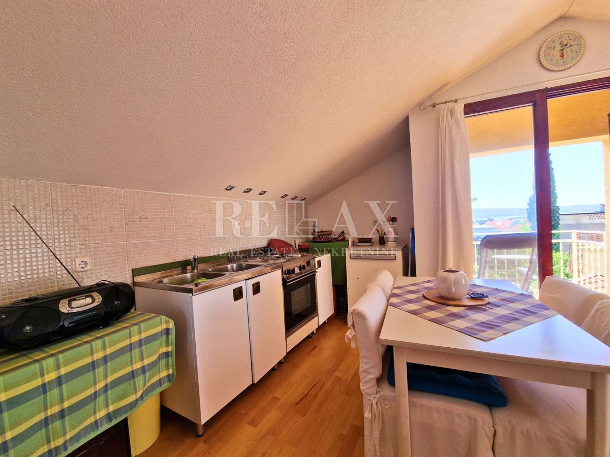 Selce - casa con 2 appartamenti, a 350 m dal mare