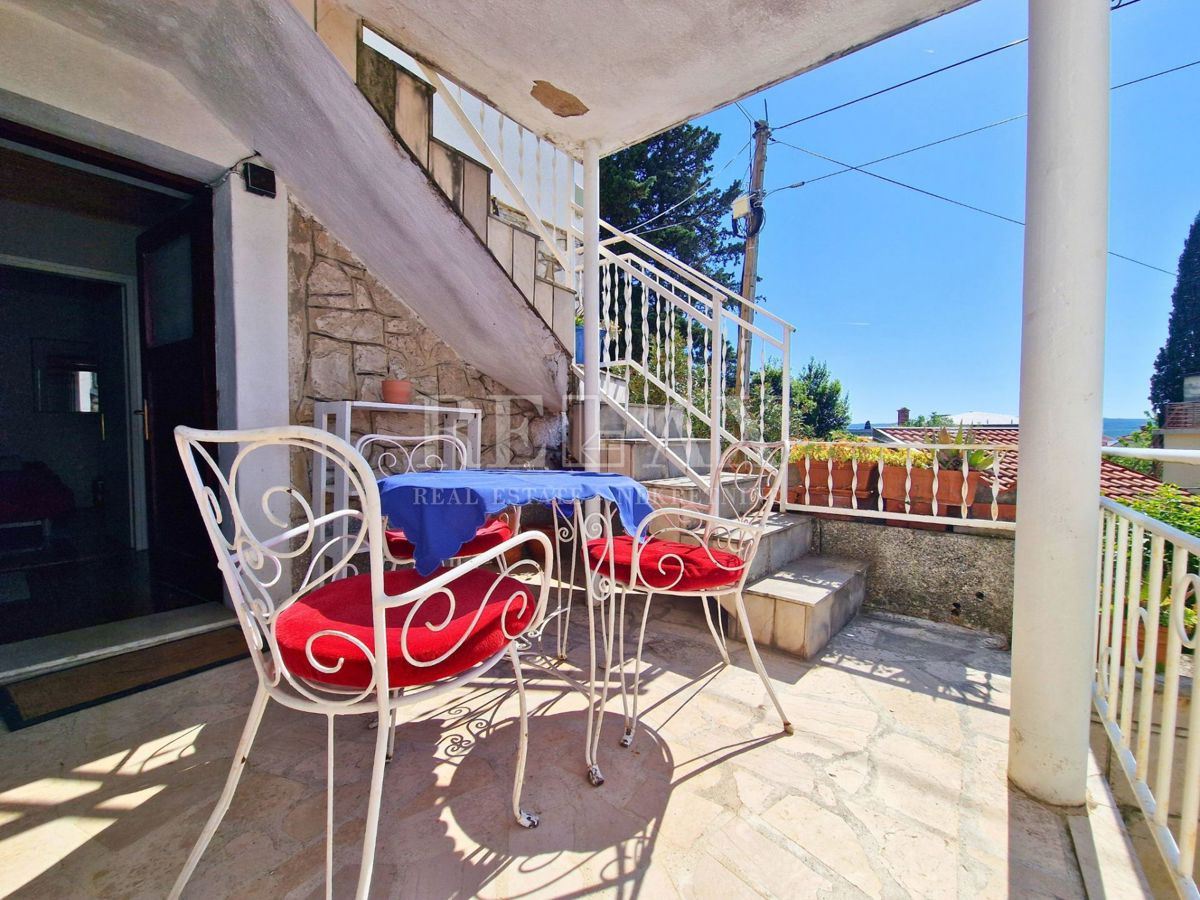 Selce - casa con 2 appartamenti, a 350 m dal mare