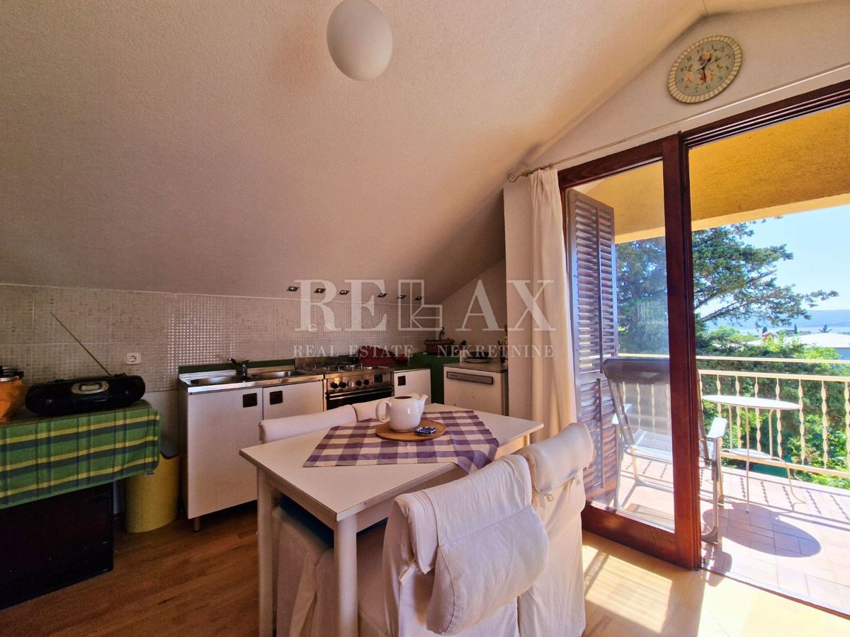 Selce - casa con 2 appartamenti, a 350 m dal mare