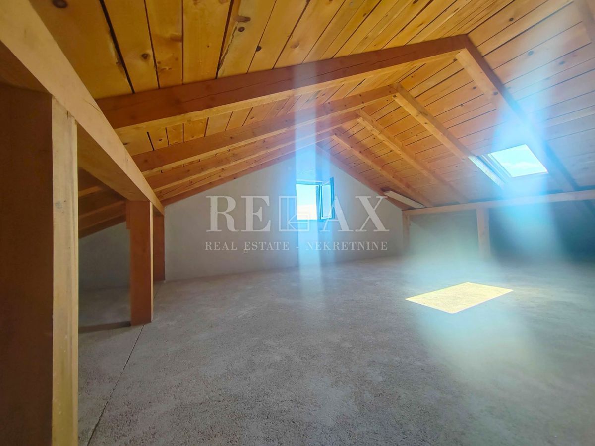 Isola di Krk, Dobrinj - casa bifamiliare