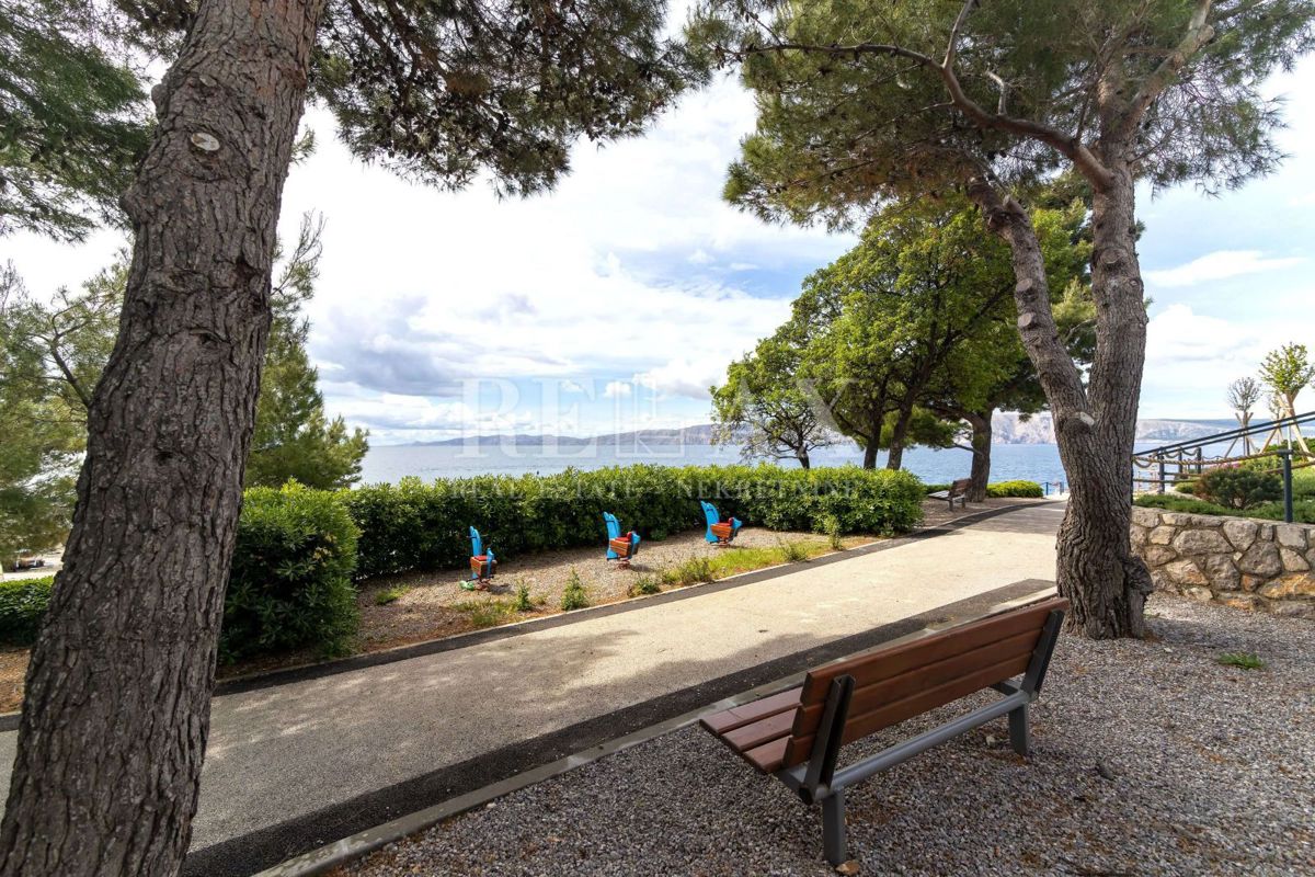 Novi Vinodolski, Smokvica Krmpotska - terreno edificabile