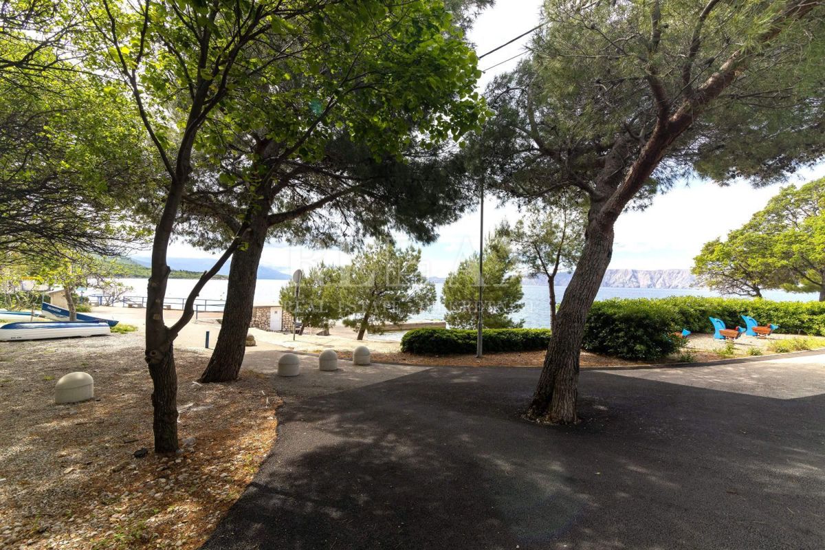 Novi Vinodolski, Smokvica Krmpotska - terreno edificabile