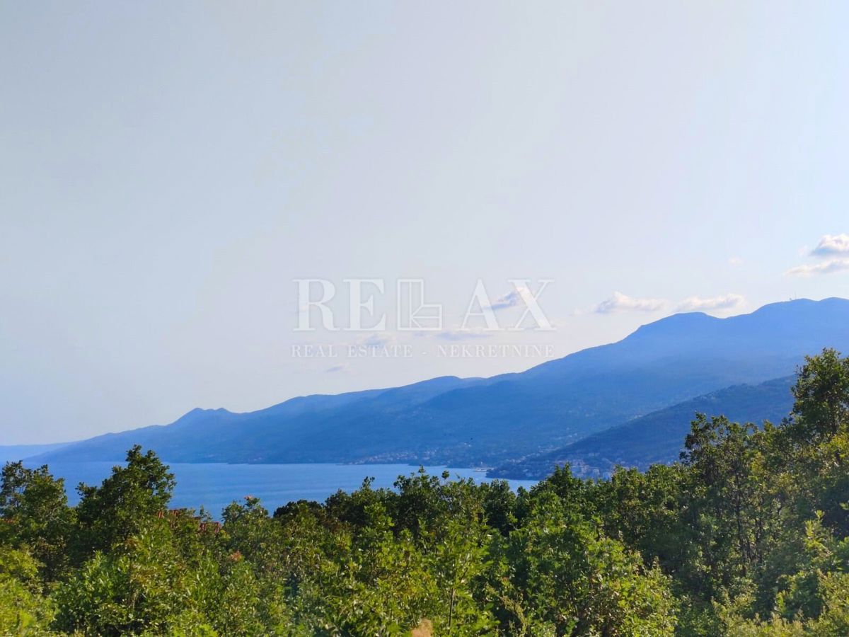 Kastav, Rubeši - terreno edificabile con vista mare