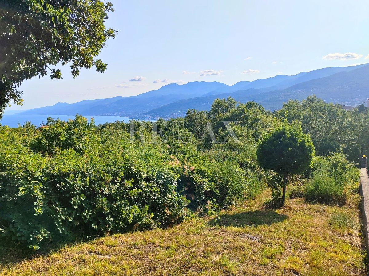 Kastav, Rubeši - terreno edificabile con vista mare