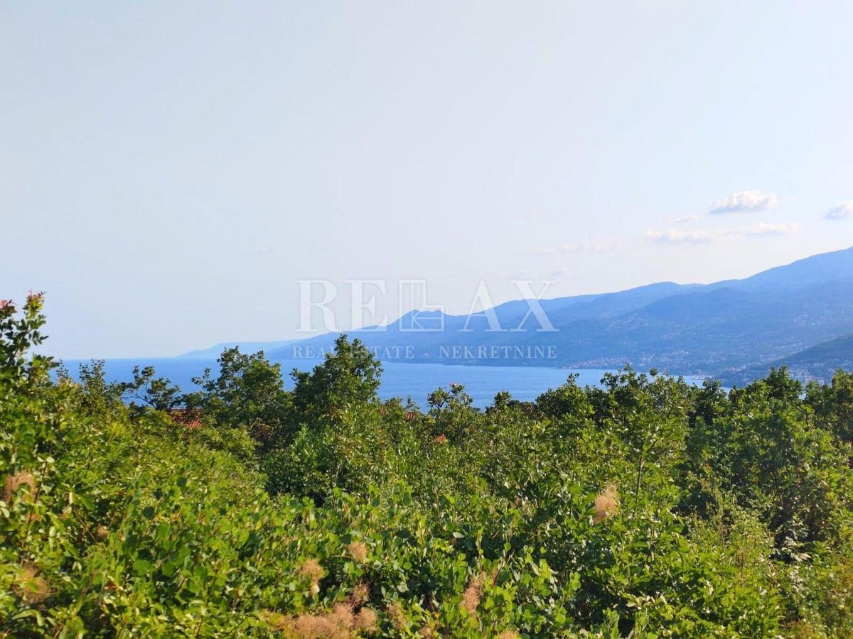 Kastav, Rubeši - terreno edificabile con vista mare