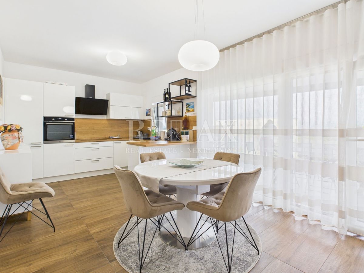 Dramalj - due unità abitative con vista panoramica