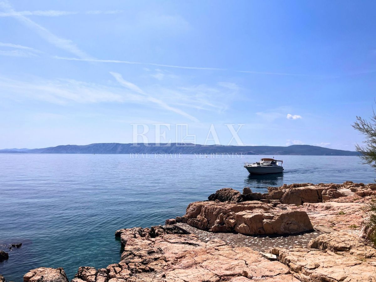 Novi Vinodolski - appartamento in prima fila al mare