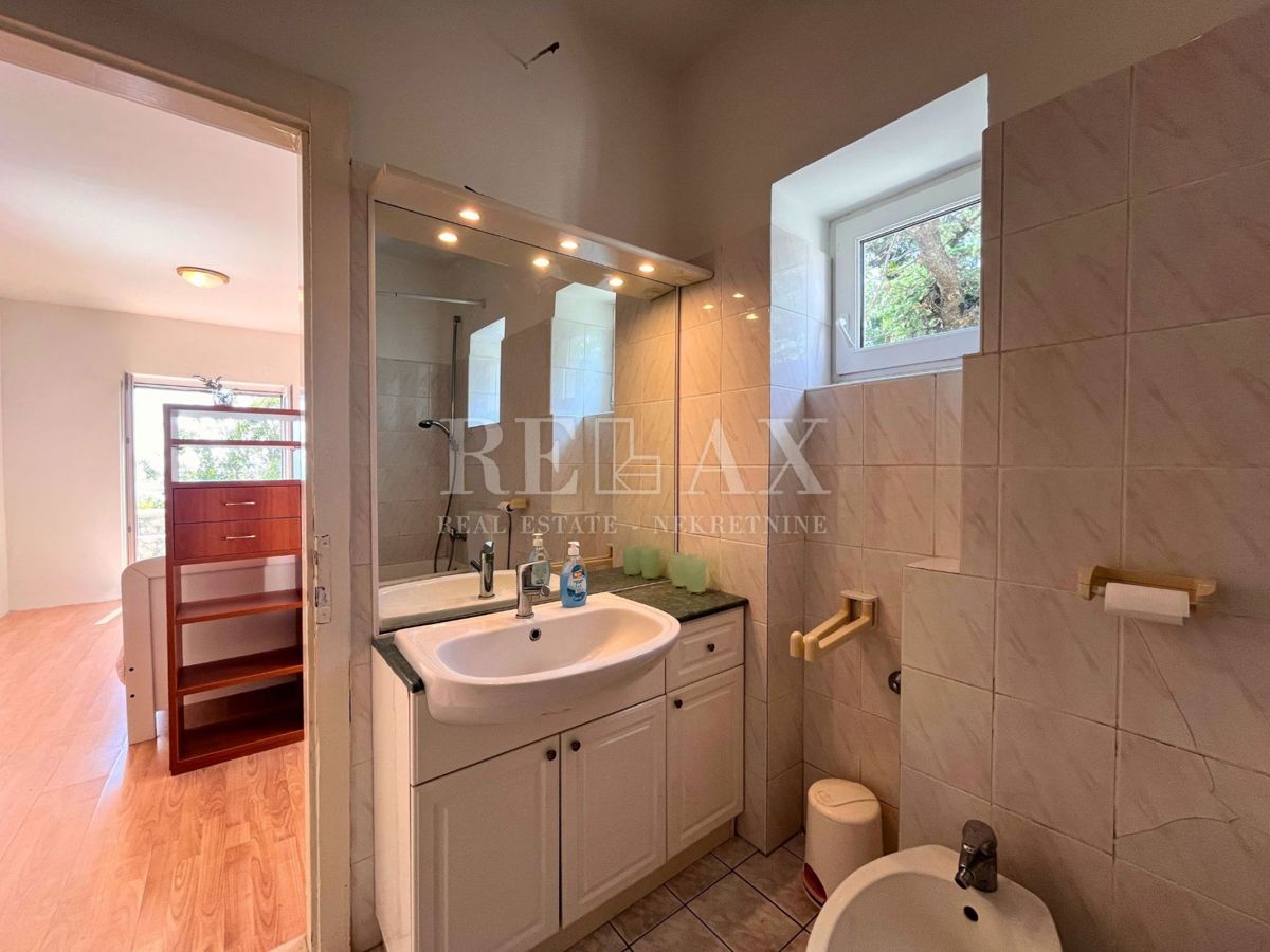 Novi Vinodolski - appartamento in prima fila al mare