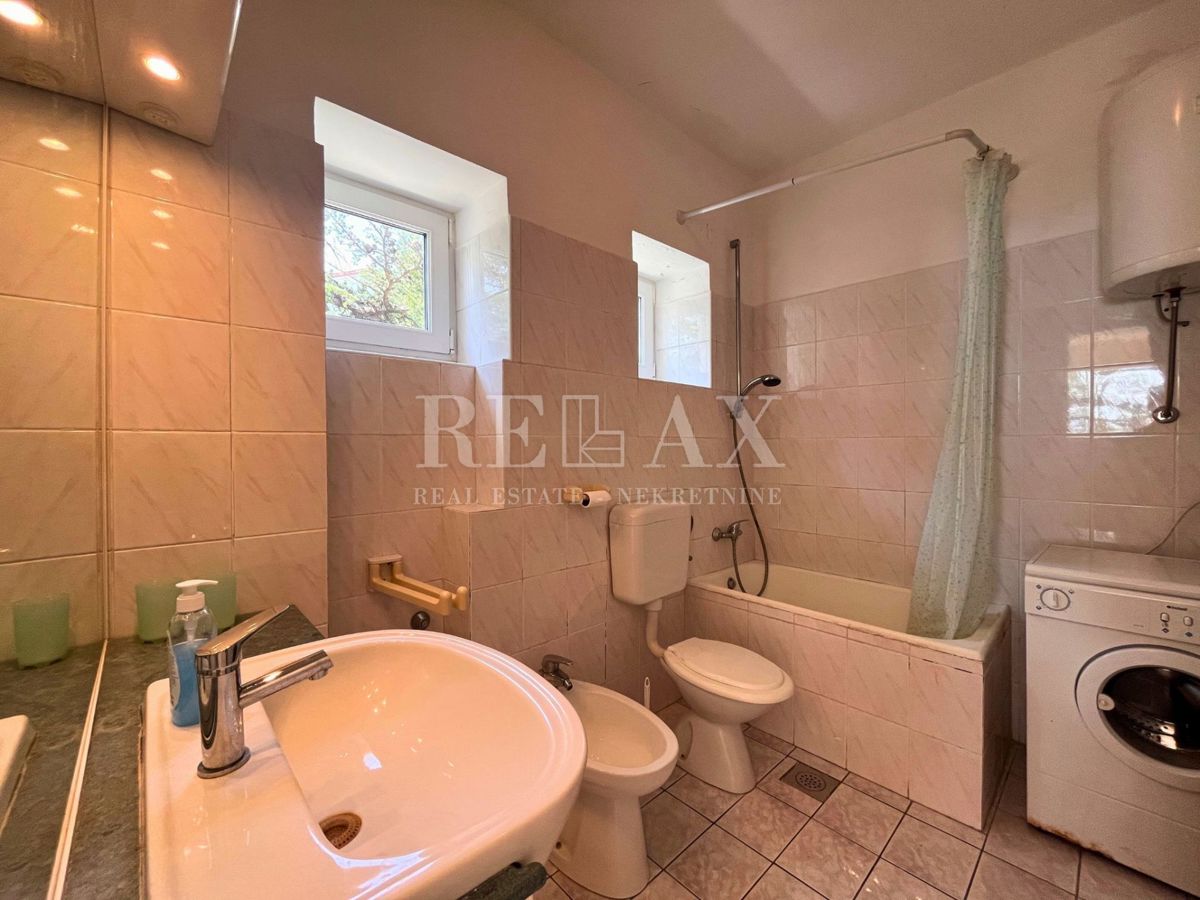 Novi Vinodolski - appartamento in prima fila al mare