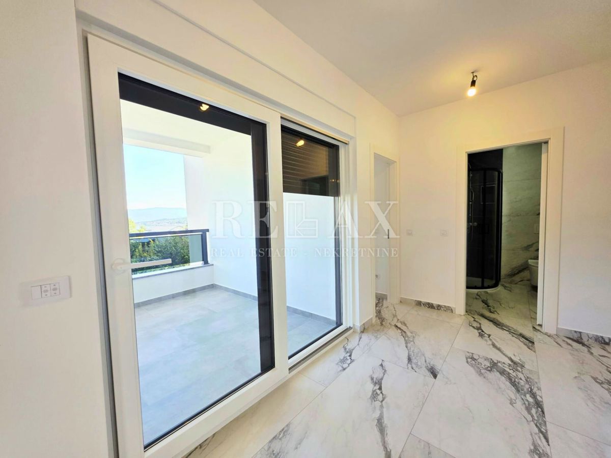 Krk, Čižići - appartamento con 2 camere da letto, nuova costruzione