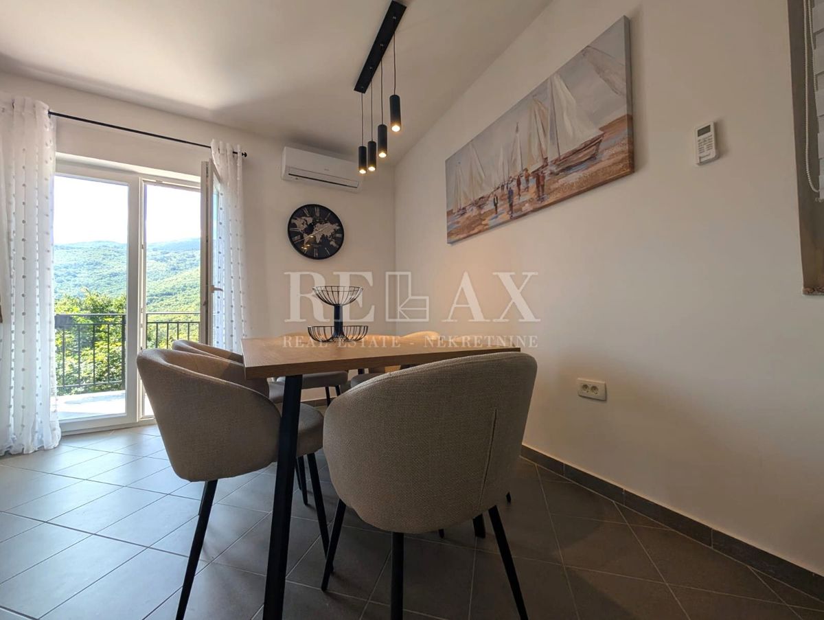 Brseč - una casa recentemente ristrutturata con jacuzzi, sauna e giardino paesaggistico