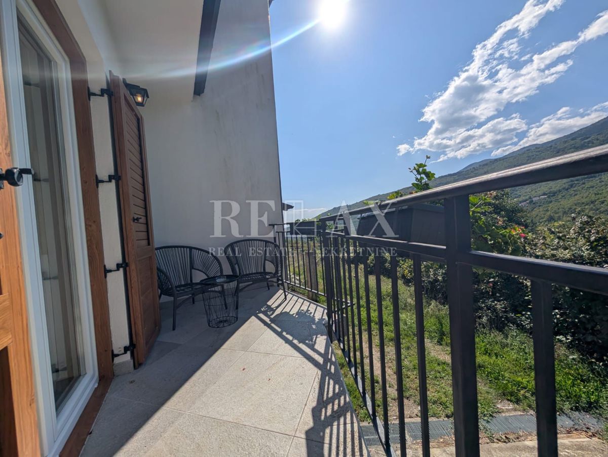 Brseč - una casa recentemente ristrutturata con jacuzzi, sauna e giardino paesaggistico