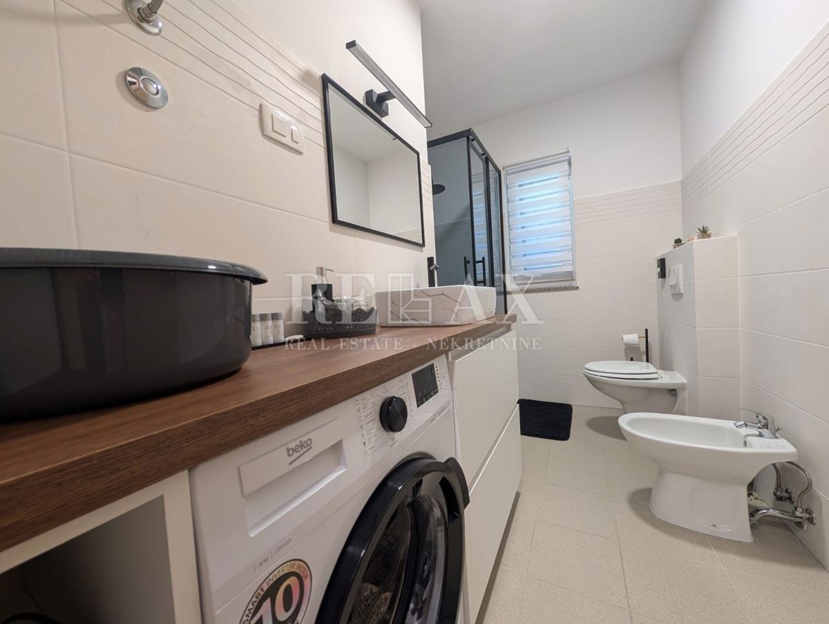 Brseč - una casa recentemente ristrutturata con jacuzzi, sauna e giardino paesaggistico