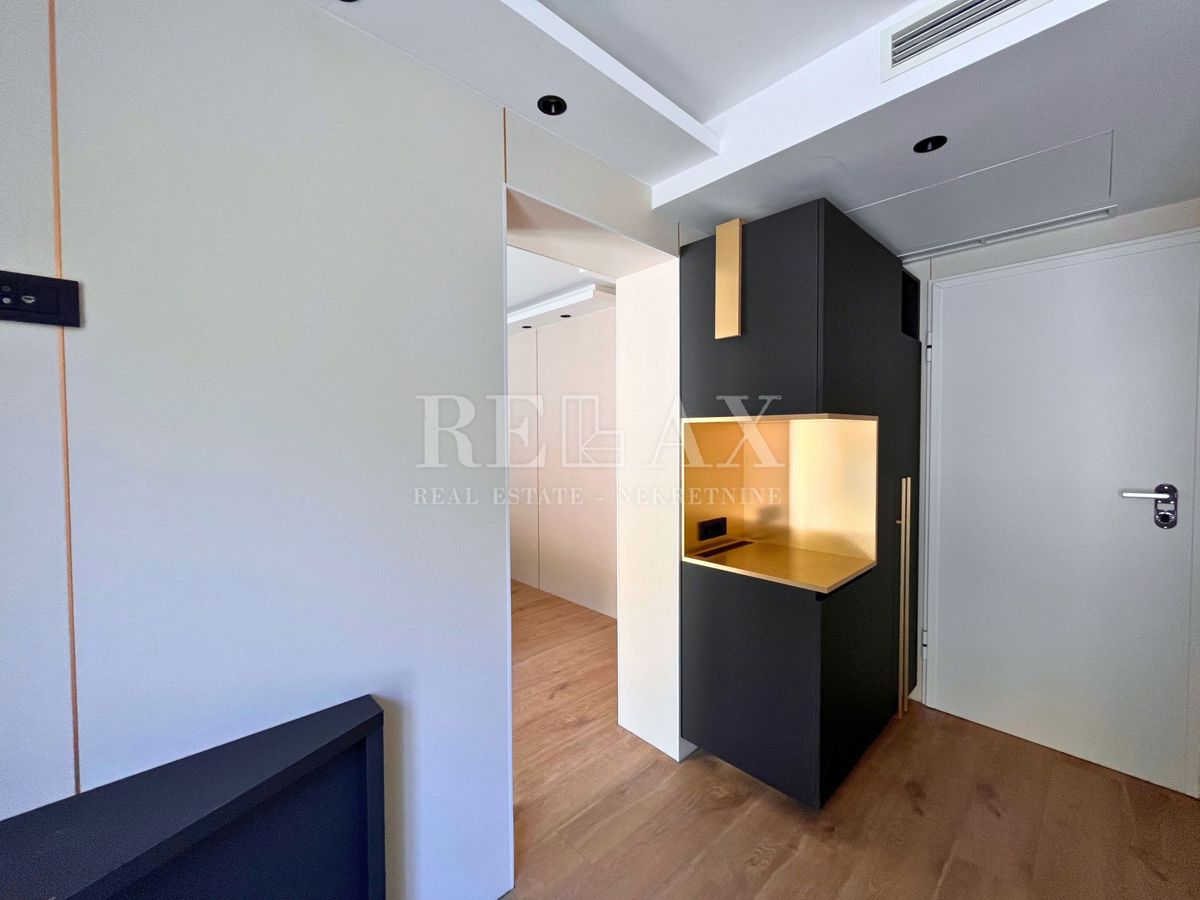 Crikvenica - appartamento nel centro della città, nuovo edificio