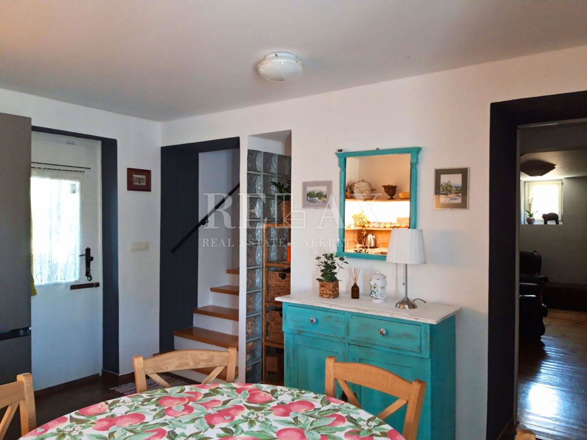 Dobrinj - villa in pietra ristrutturata, piscina