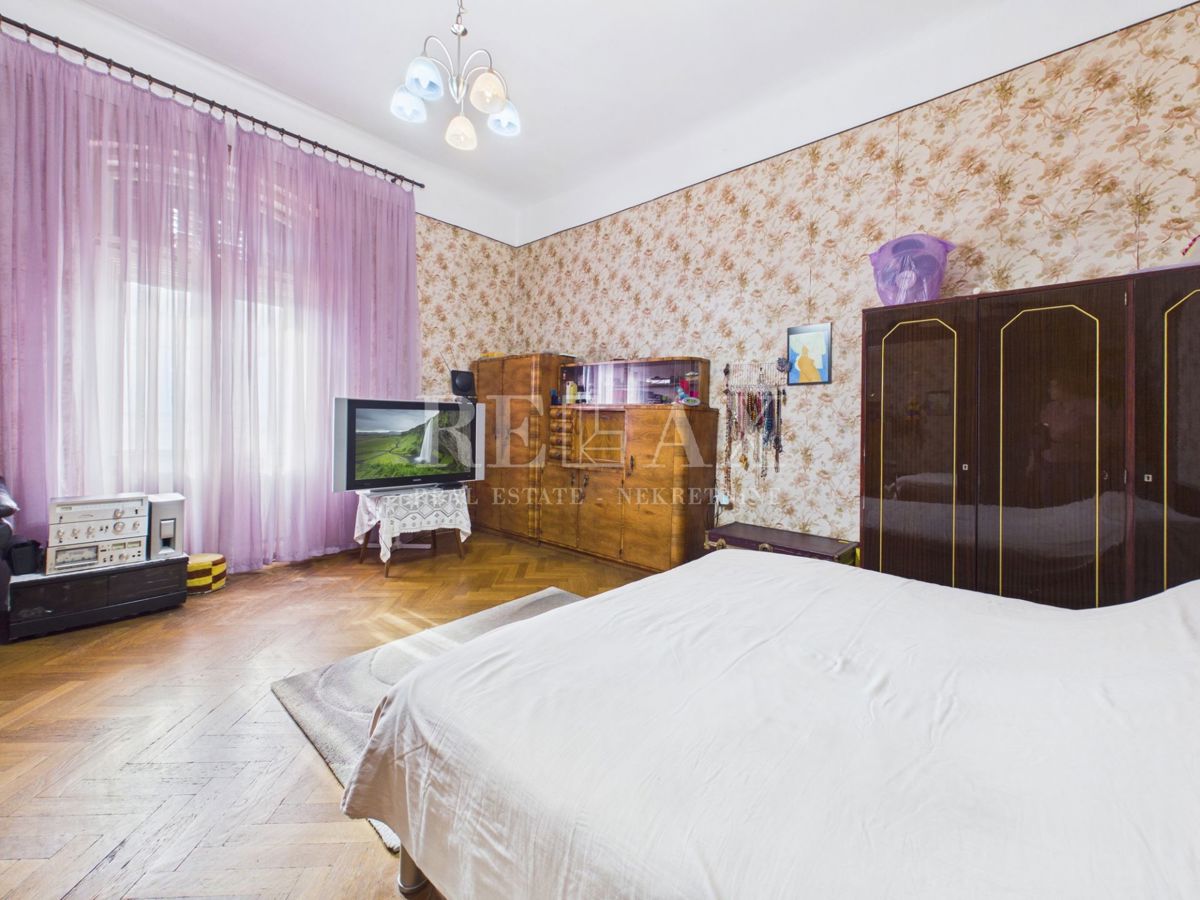 Rijeka - appartamento classico con quattro camere da letto nel centro storico, 134,67 m2
