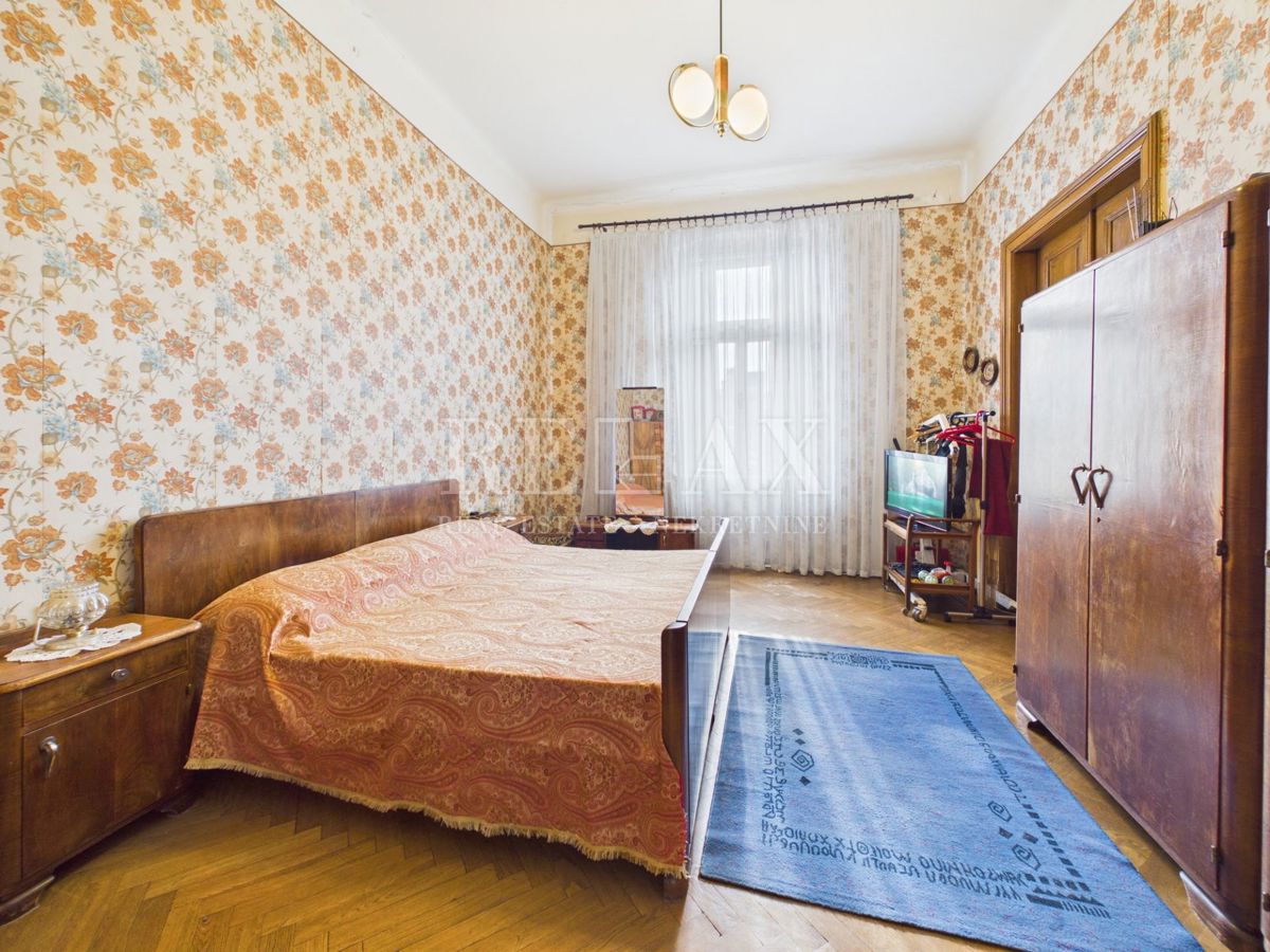 Rijeka - appartamento classico con quattro camere da letto nel centro storico, 134,67 m2