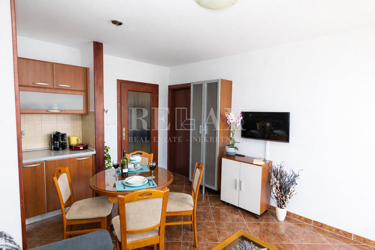 Crikvenica - casa con 3 appartamenti in un'ottima posizione