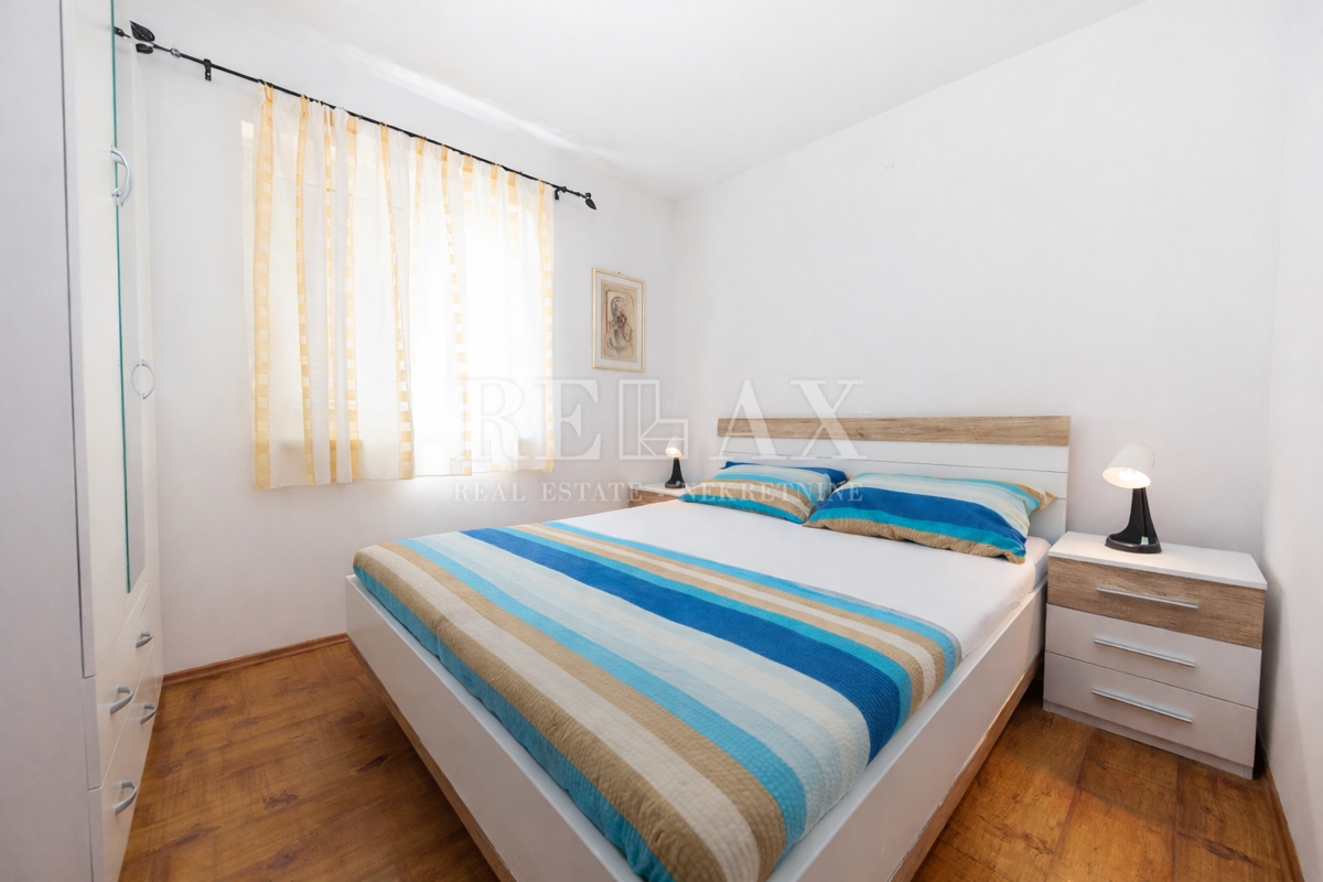 Crikvenica - casa con 3 appartamenti in un'ottima posizione