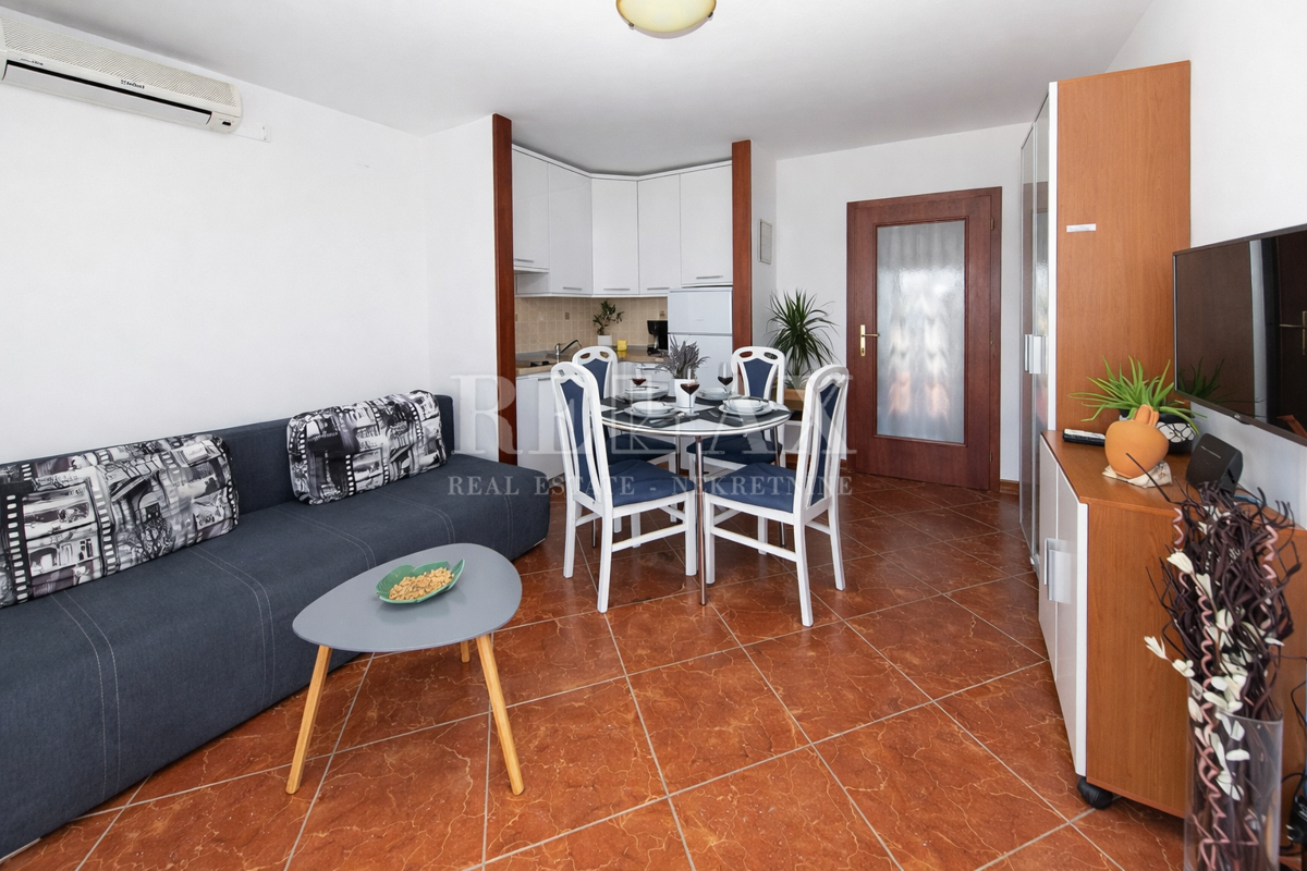 Crikvenica - casa con 3 appartamenti in un'ottima posizione