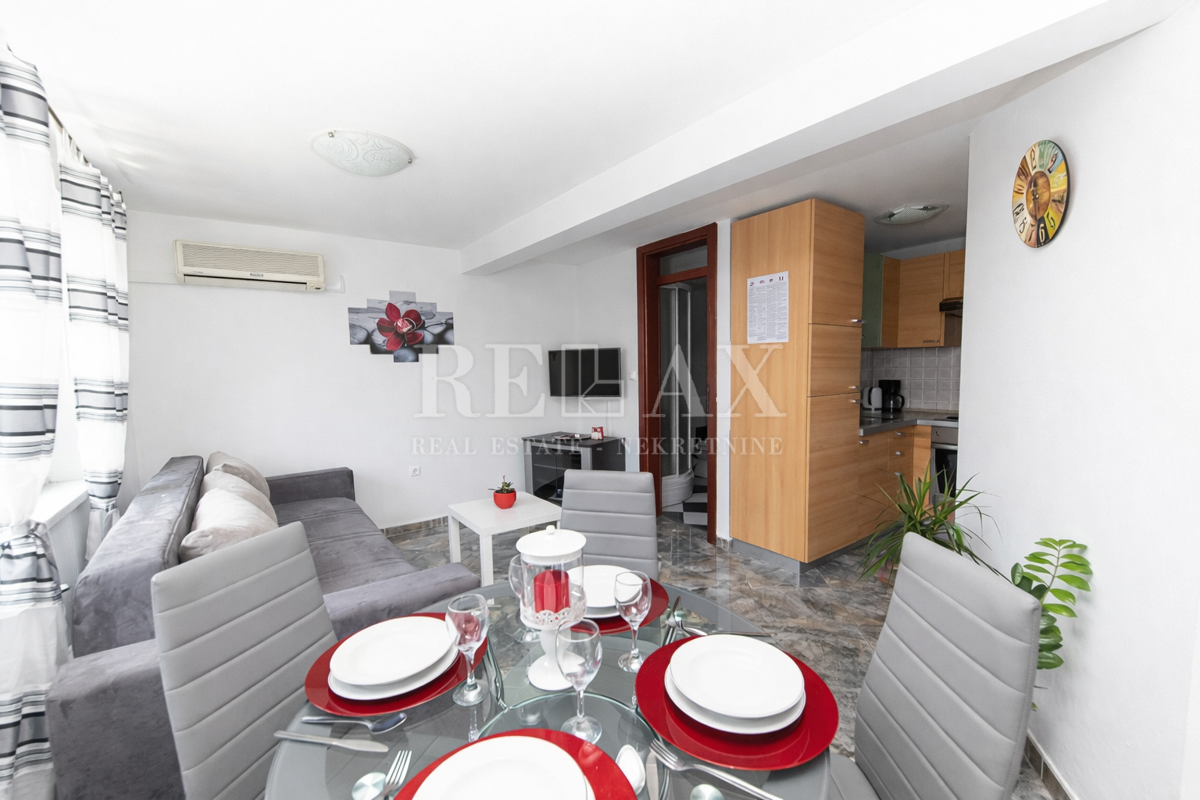 Crikvenica - casa con 3 appartamenti in un'ottima posizione