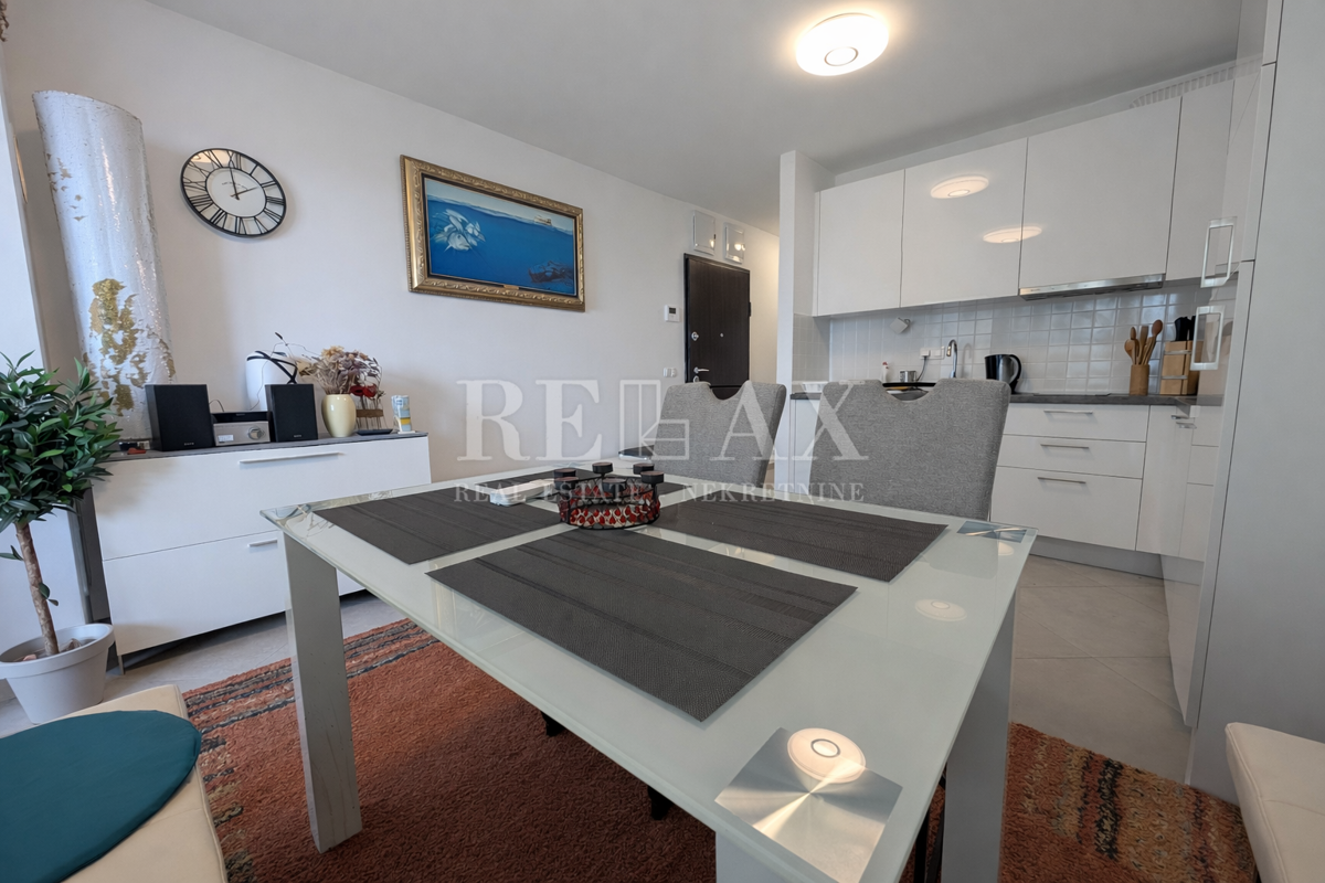 Senj - appartamento con giardino e parcheggio vicino al mare