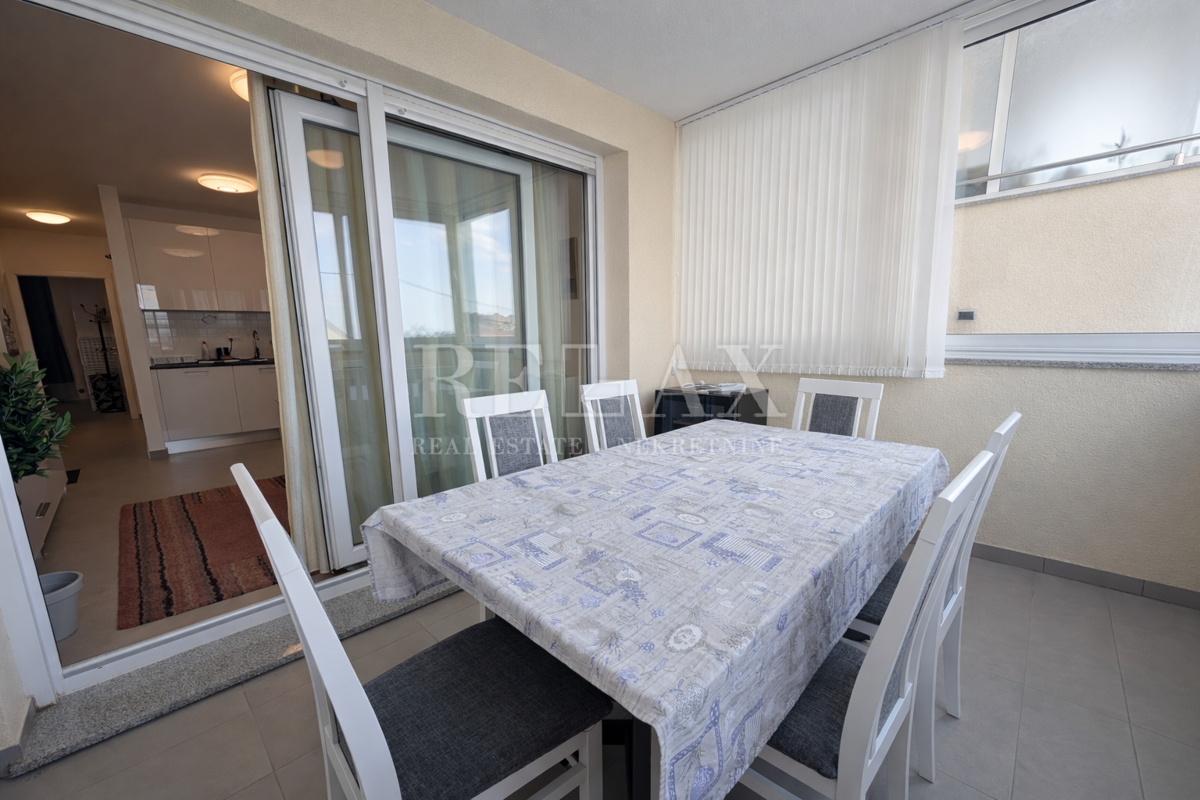 Senj - appartamento con giardino e parcheggio vicino al mare