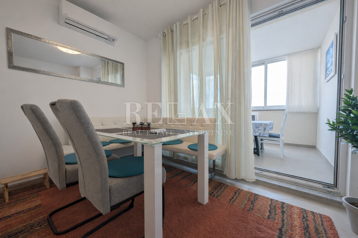 Senj - appartamento con giardino e parcheggio vicino al mare