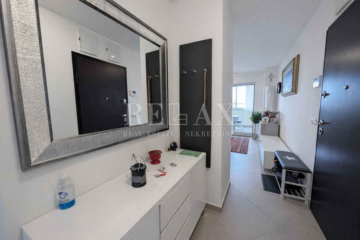 Senj - appartamento con giardino e parcheggio vicino al mare