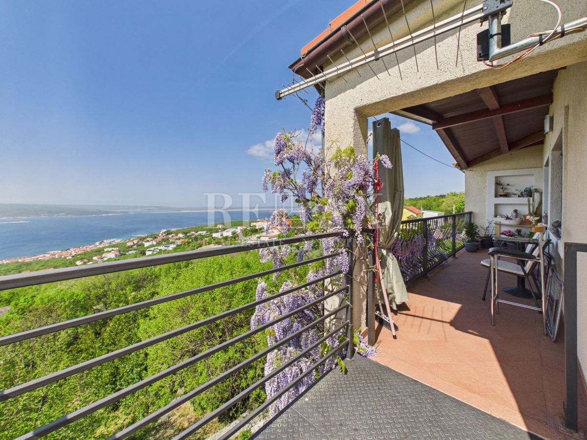 Crikvenica - casa con due unità abitative e giardino