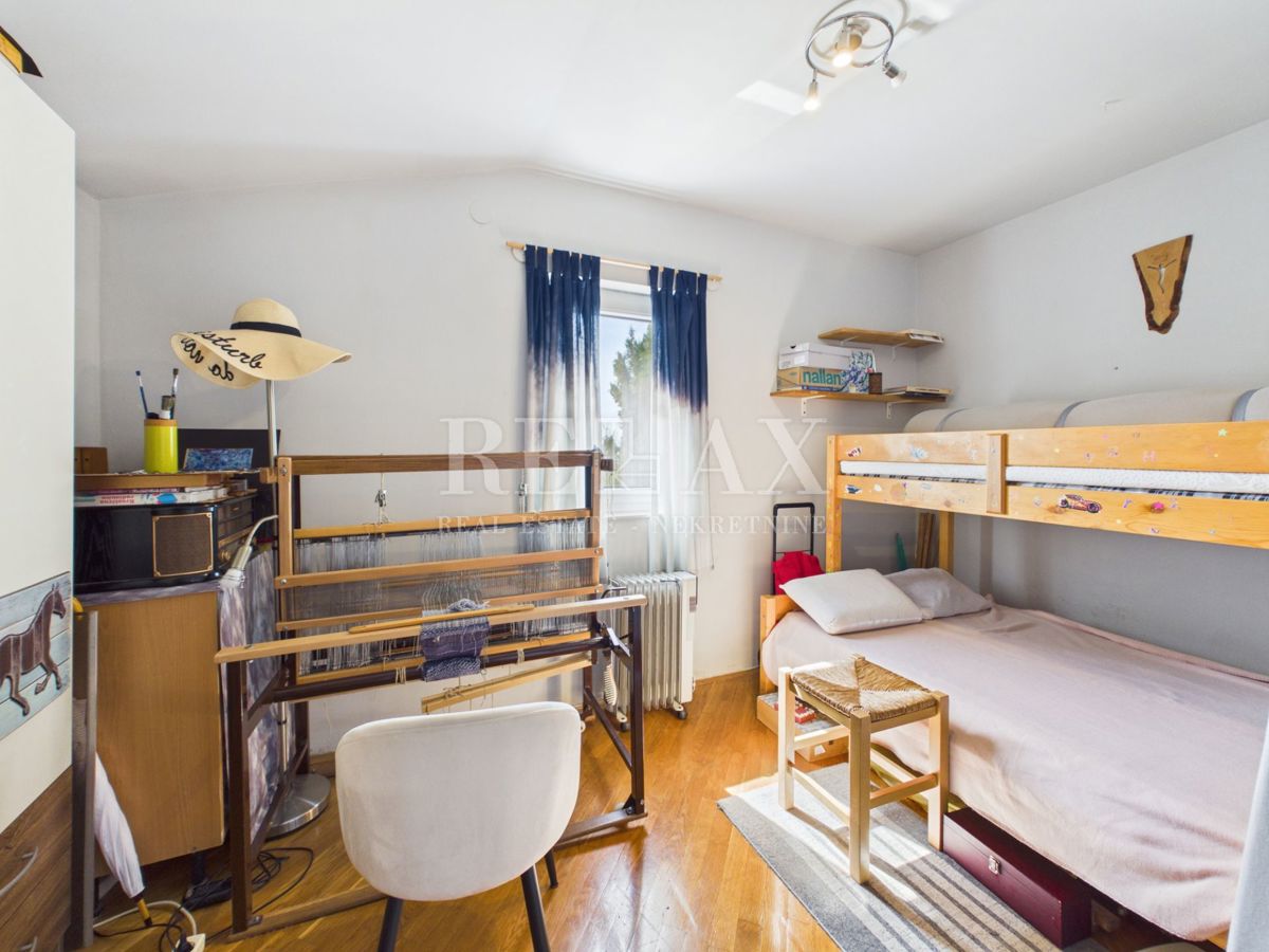 Crikvenica - casa con due unità abitative e giardino