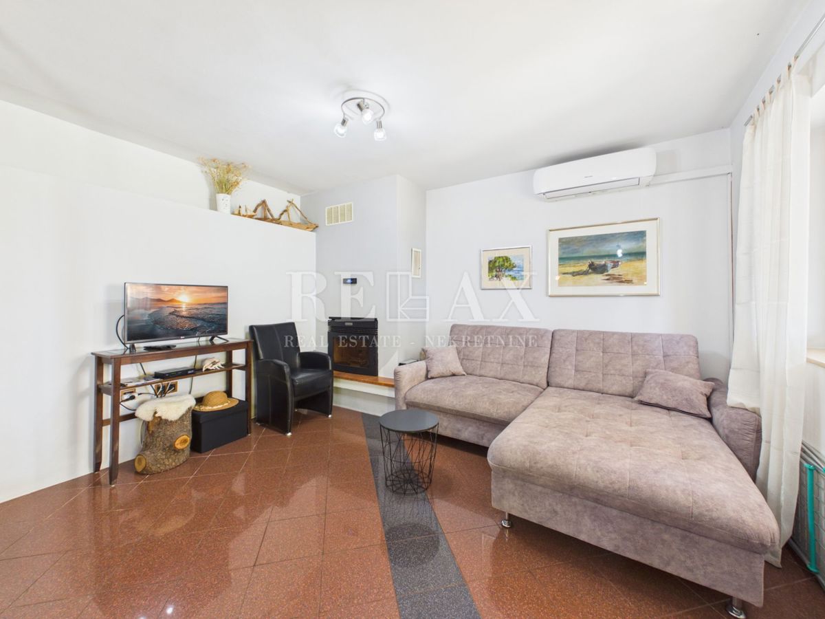 Crikvenica - casa con due unità abitative e giardino