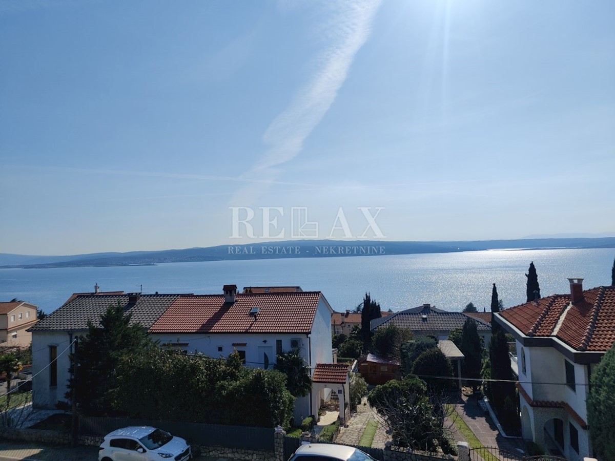 CRIKVENICA - Palazzina in ottima posizione con vista sul mare