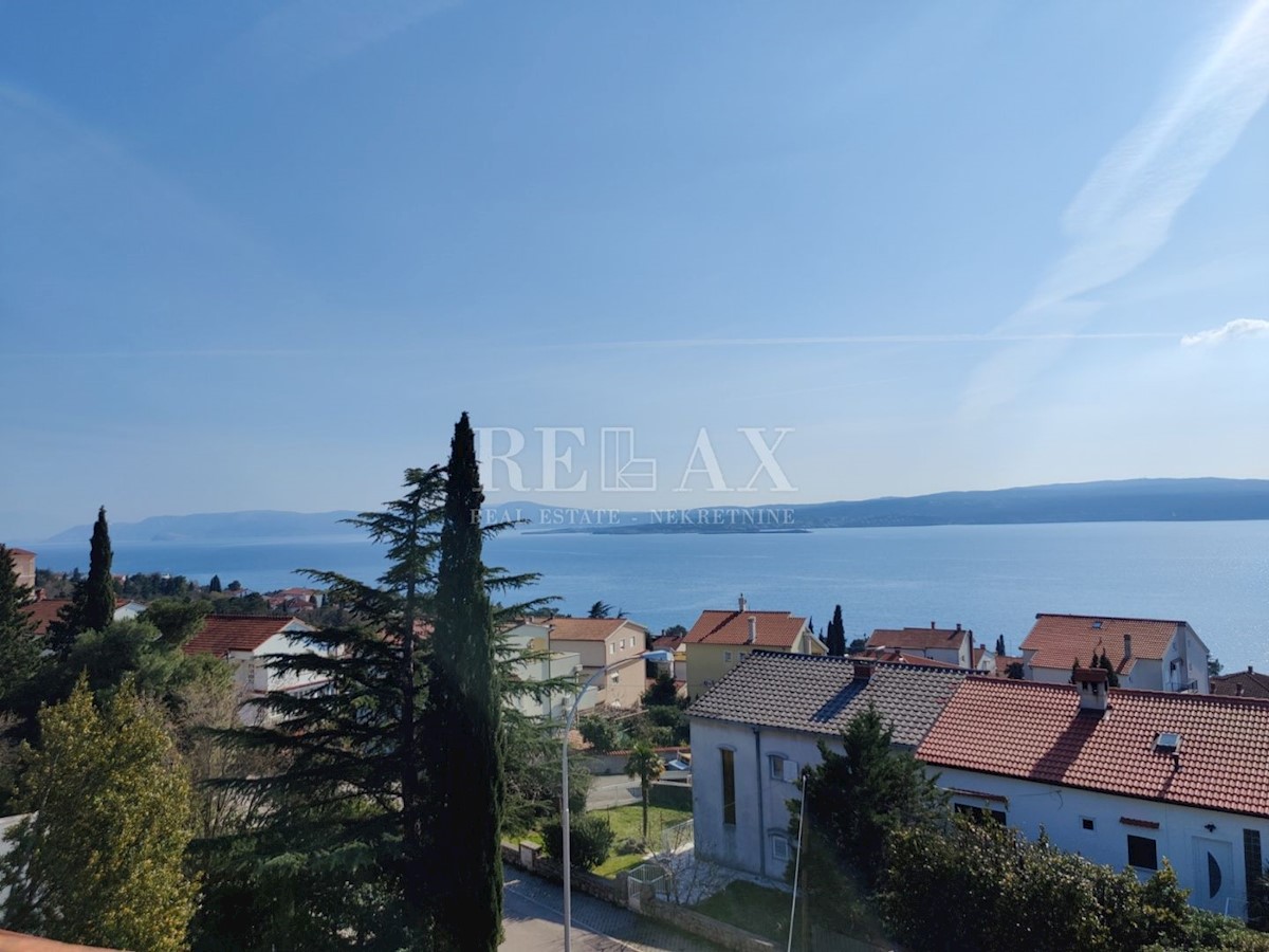 CRIKVENICA - Palazzina in ottima posizione con vista sul mare