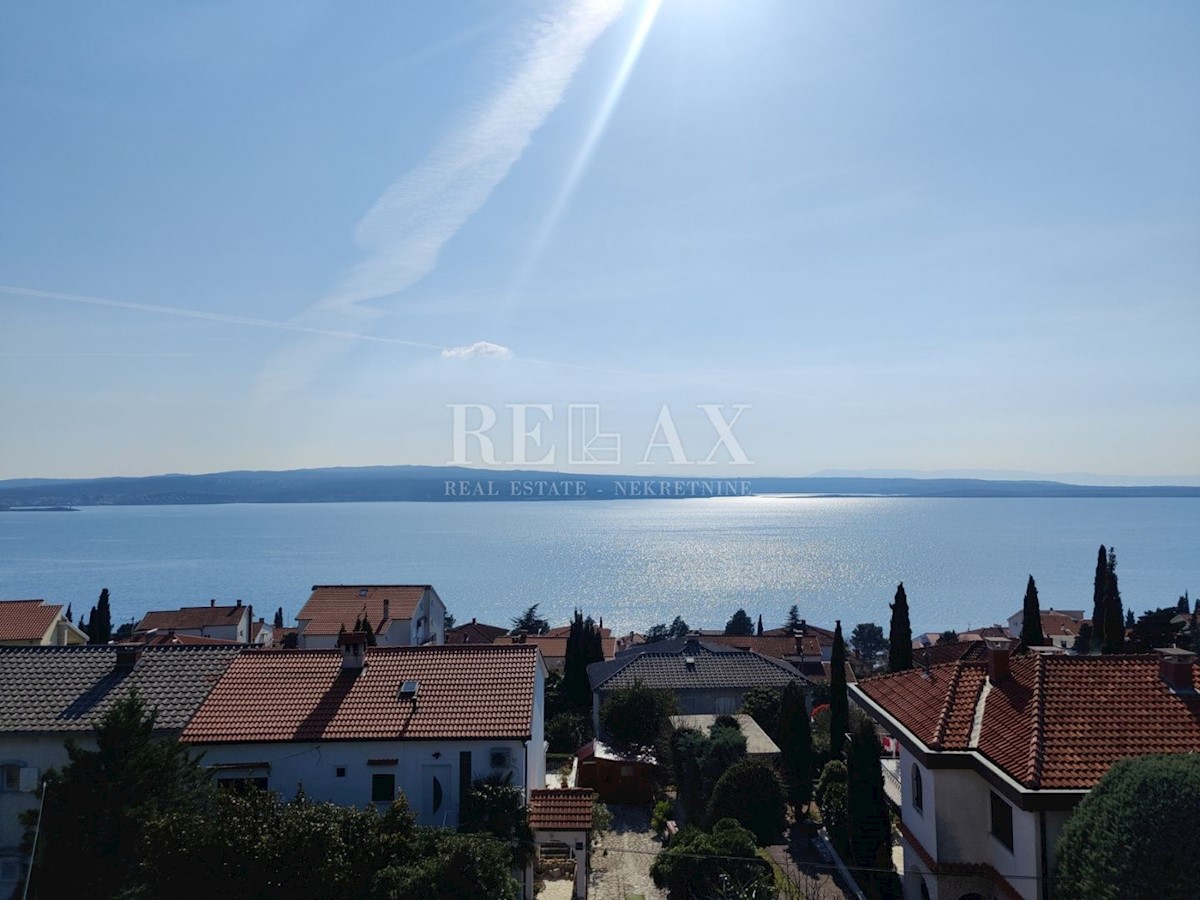 CRIKVENICA - Palazzina in ottima posizione con vista sul mare