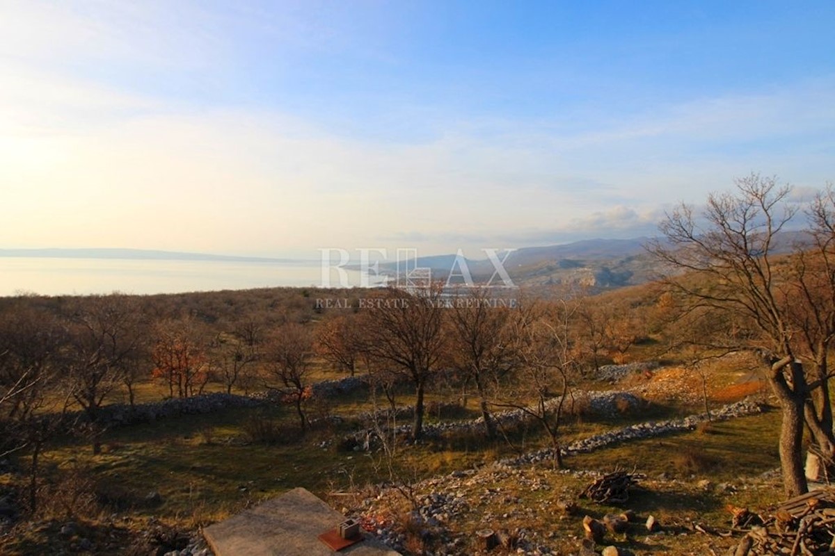 KLENOVICA, POLJICE - Terreno agricolo 6643 m2 con due ruderi e vista