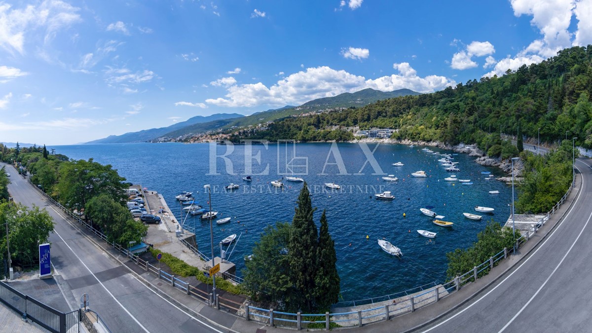 OPATIJA, VOLOSKO - Appartamento 1a fila al mare, bellissima vista