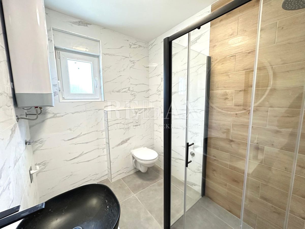 CRIKVENICA- Ampio trilocale in nuova palazzina