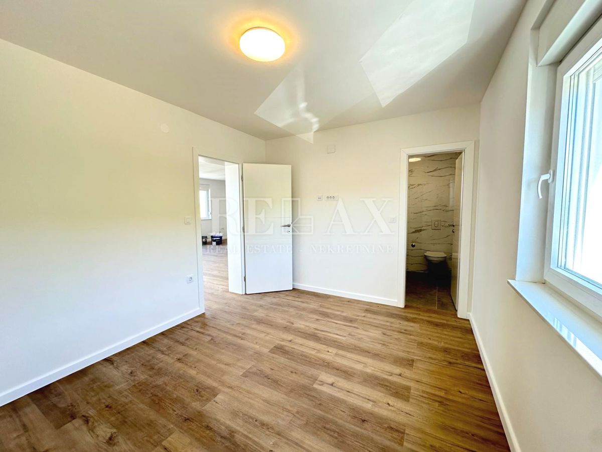 CRIKVENICA- Ampio trilocale in nuova palazzina