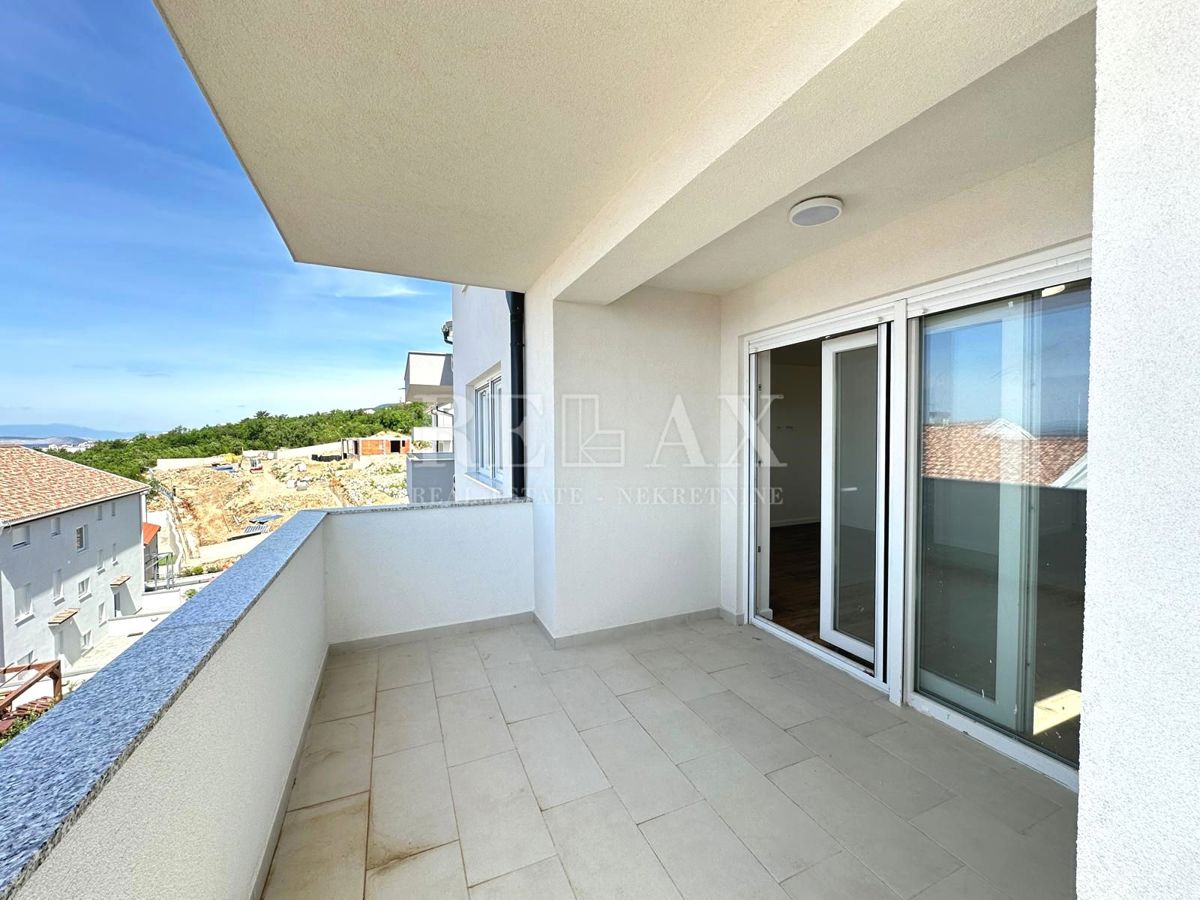 CRIKVENICA- Ampio trilocale in nuova palazzina