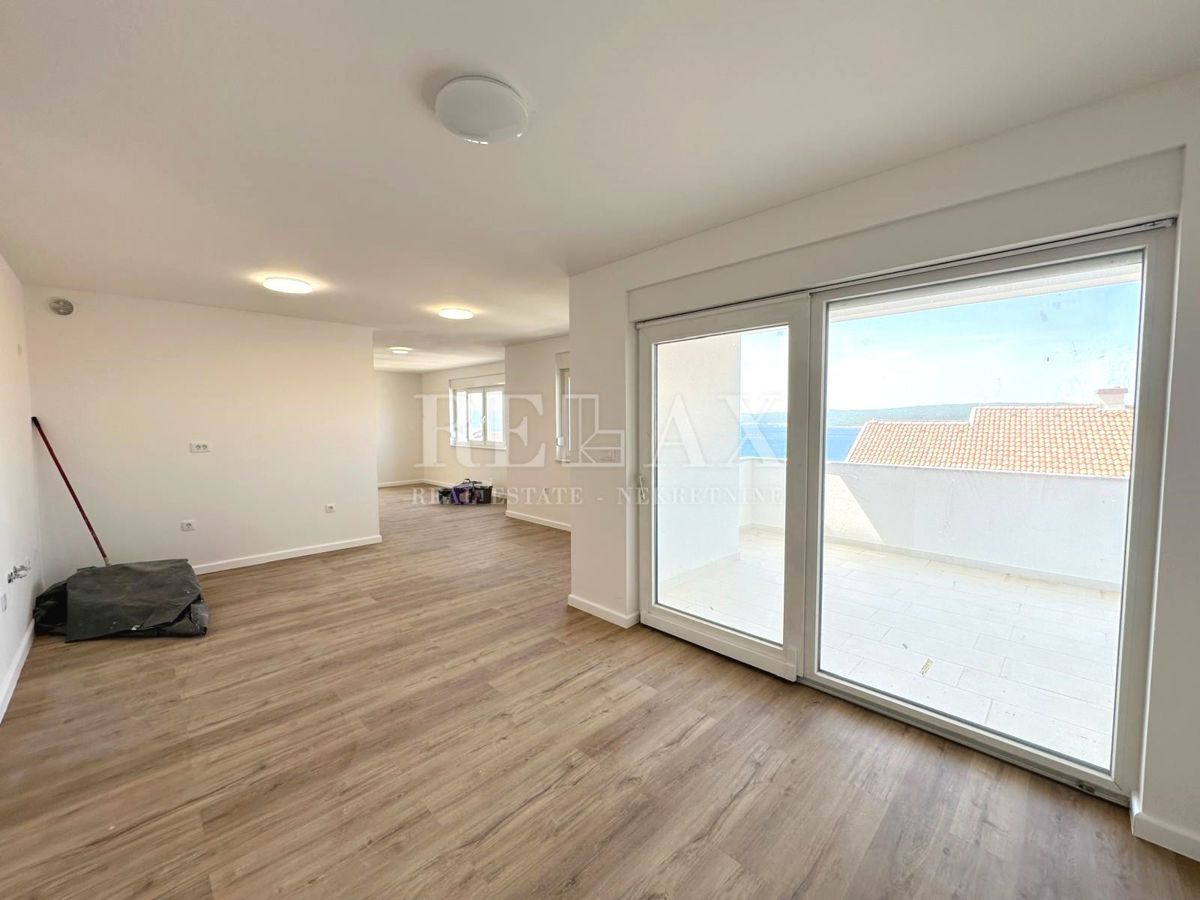 CRIKVENICA- Ampio trilocale in nuova palazzina