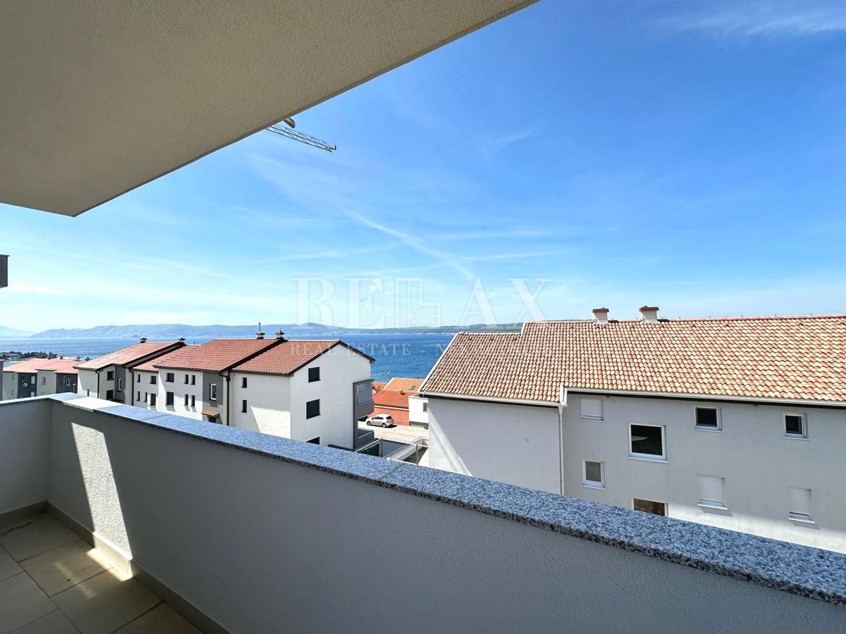 CRIKVENICA- Ampio trilocale in nuova palazzina